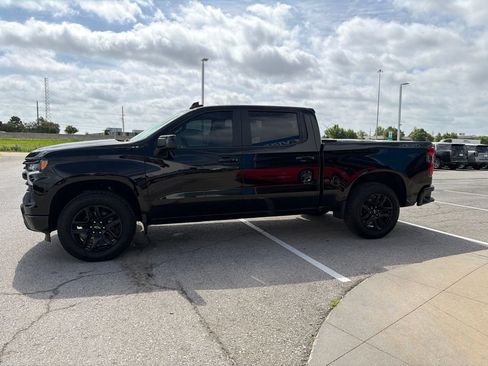 Used 2025 Chevrolet Silverado 1500 RST AWD/4WD image 6