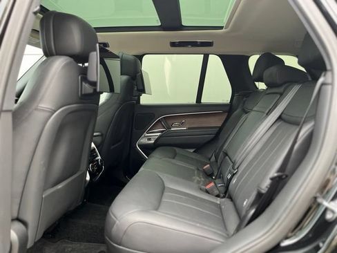Used 2024 Land Rover Range Rover SE AWD/4WD image 39