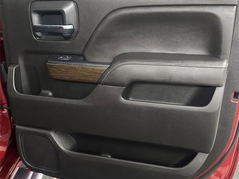 Used 2018 GMC Sierra 2500 Denali w/ Duramax Plus Package image 38