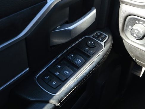 Used 2024 RAM 2500 Big Horn image 20