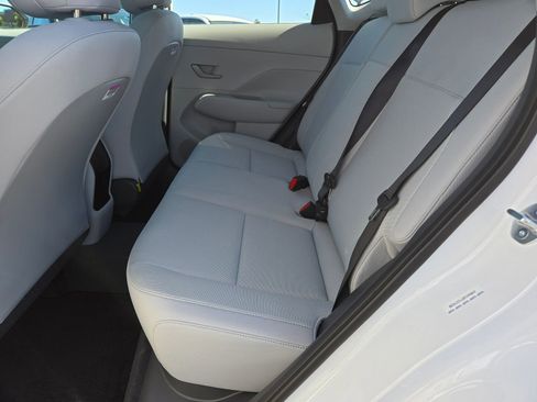 New 2026 Hyundai Kona SE image 12