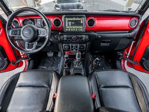 Used 2021 Jeep Wrangler Unlimited Rubicon w/ Uconnect 4C Nav & Sound Group AWD/4WD image 18