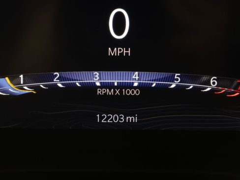 Used 2024 Jeep Grand Cherokee Limited w/ Luxury Tech Group II image 38