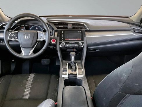Used 2018 Honda Civic EX image 7