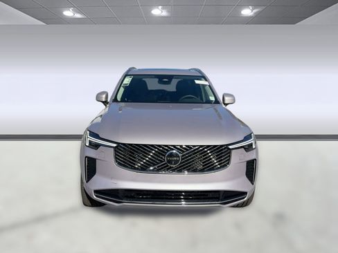 New 2026 Volvo XC90 B6 Plus w/ Protection Package image 6