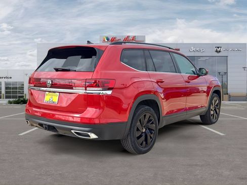 Used 2024 Volkswagen Atlas SE FWD image 5
