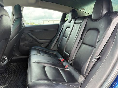 Used 2019 Tesla Model 3 Standard Range Plus RWD image 13