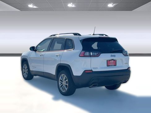Used 2022 Jeep Cherokee Latitude Lux image 3