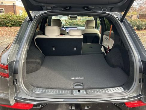 New 2026 Genesis GV70 3.5T Sport Prestige AWD/4WD image 13