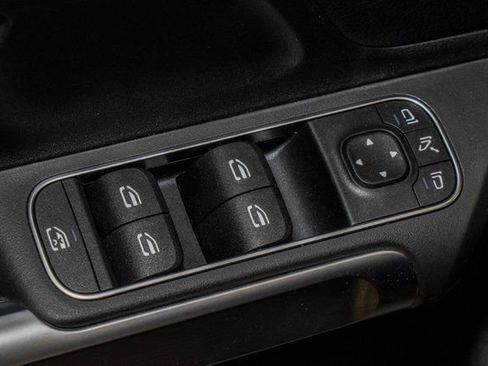 Certified 2022 Mercedes-Benz GLB 250 GLB 250 image 14