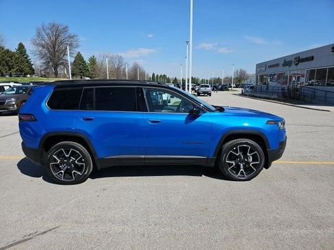 New 2026 Jeep Cherokee Overland AWD/4WD image 7