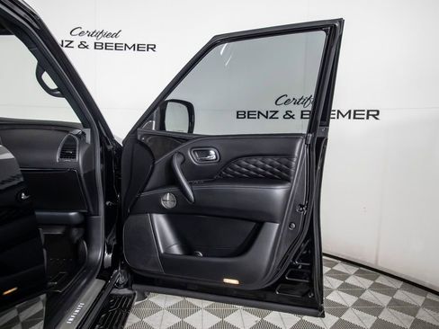 Used 2023 INFINITI QX80 Sensory w/ Cargo Package image 17