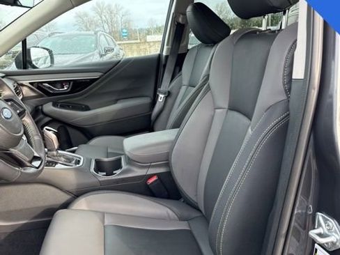 Certified 2025 Subaru Outback Onyx Edition image 11