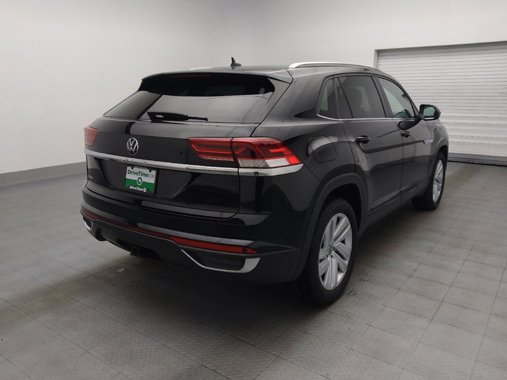 Used 2023 Volkswagen Atlas Cross Sport SE w/ Panoramic Sunroof Package FWD image 9
