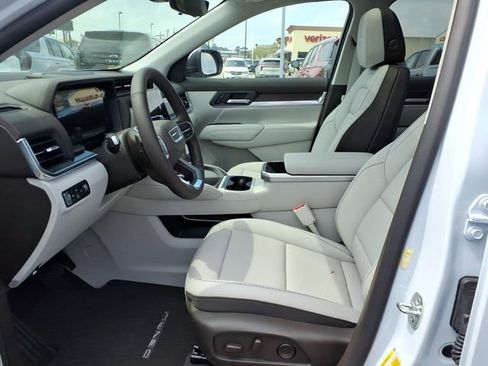 New 2026 GMC Terrain Denali AWD/4WD image 12