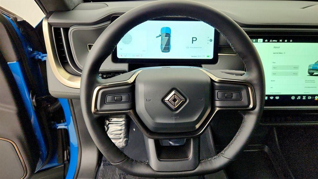 Used 2025 Rivian R1S Adventure Dual AWD/4WD image 14