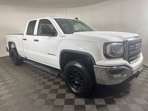 Used 2019 GMC Sierra 1500 Limited w/ Sierra Convenience Package image 1