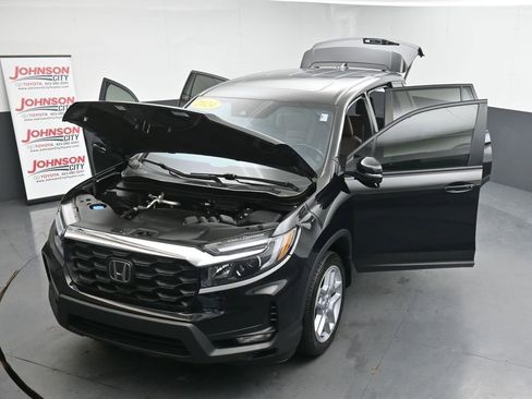 Used 2024 Honda Passport EX-L image 42