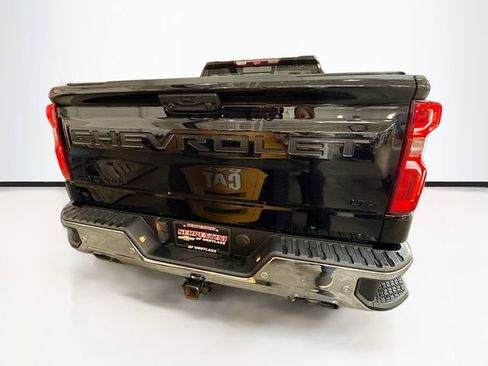 Used 2023 Chevrolet Silverado 1500 LTZ w/ Technology Package AWD/4WD image 7