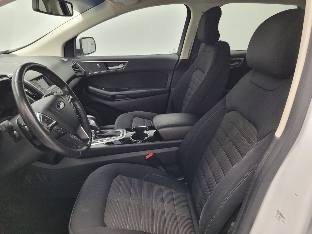 Used 2018 Ford Edge SEL FWD image 17