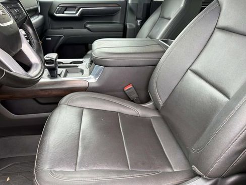 Used 2024 GMC Sierra 1500 SLT w/ SLT Premium Package image 21