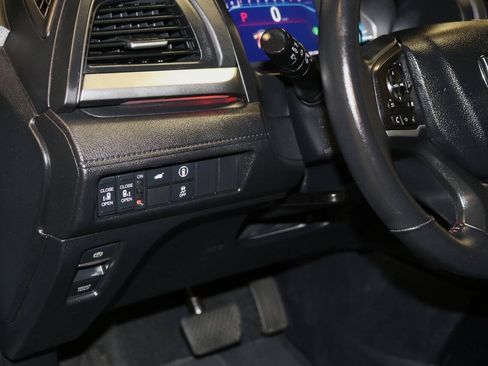 Used 2024 Honda Odyssey Sport image 57