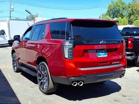 Used 2025 Chevrolet Tahoe RST w/ Comfort Package AWD/4WD image 4