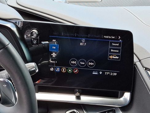 Used 2020 Chevrolet Corvette Stingray Preferred Cpe w/ 2LT Preferred Equipment Group RWD image 16