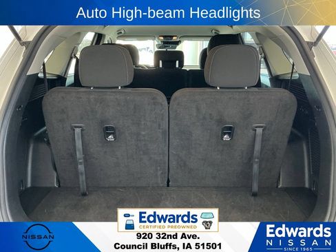 Used 2022 Kia Sorento LX FWD image 9