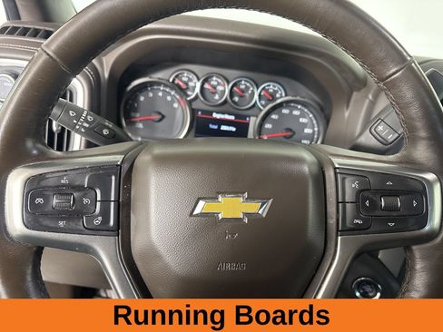 Used 2021 Chevrolet Silverado 1500 LT AWD/4WD image 15