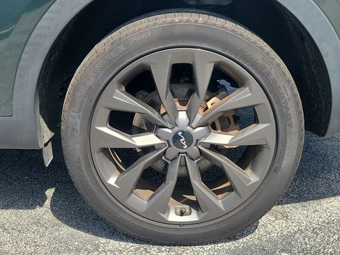 Used 2023 Kia Sorento X-Line EX AWD/4WD image 2