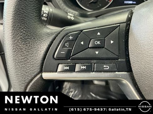 Used 2021 Nissan Sentra S FWD image 25