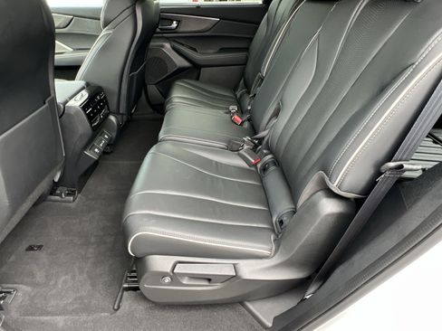 Used 2023 Acura MDX SH-AWD w/ Advance Package image 22