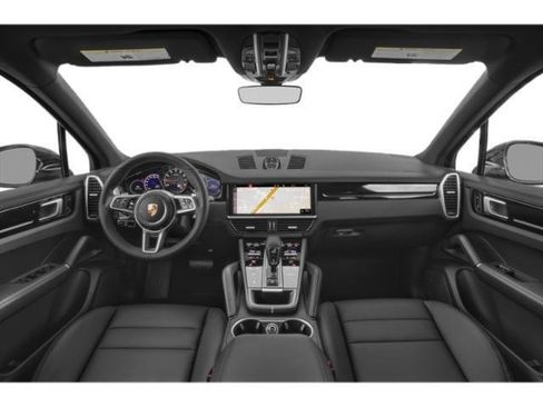 Used 2022 Porsche Cayenne S image 11