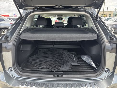 Used 2025 Volkswagen Tiguan S FWD image 11