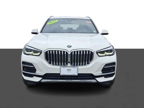 Used 2023 BMW X5 xDrive40i w/ Premium Package image 2