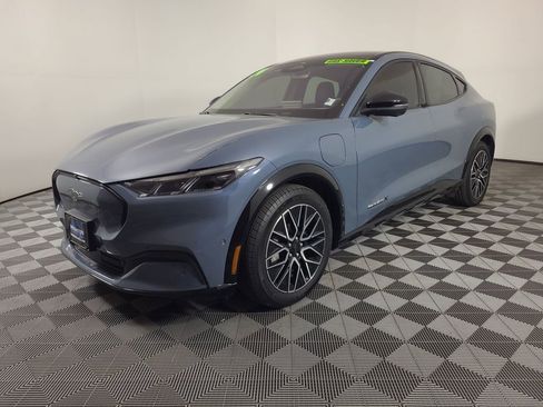 Used 2024 Ford Mustang Mach-E Premium image 7