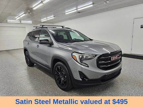 Used 2020 GMC Terrain SLT w/ Elevation Edition AWD/4WD image 3