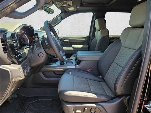 New 2026 Chevrolet Silverado 1500 ZR2 AWD/4WD image 4