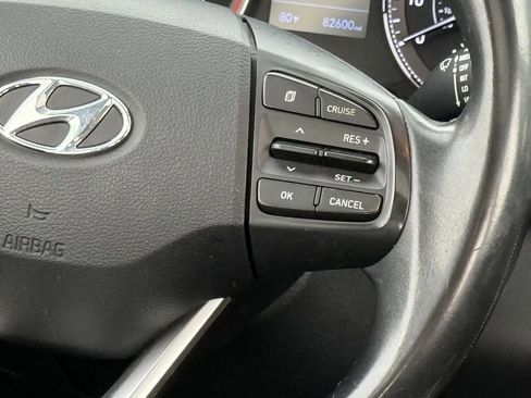 Used 2021 Hyundai Venue SEL w/ Premium Package image 20