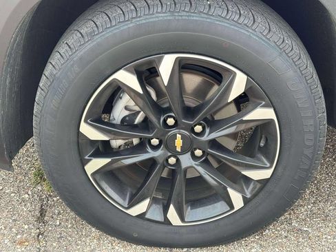 Used 2023 Chevrolet TrailBlazer LT FWD image 27