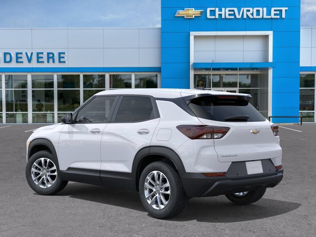 New 2026 Chevrolet TrailBlazer LS w/ LS Convenience Package FWD image 5