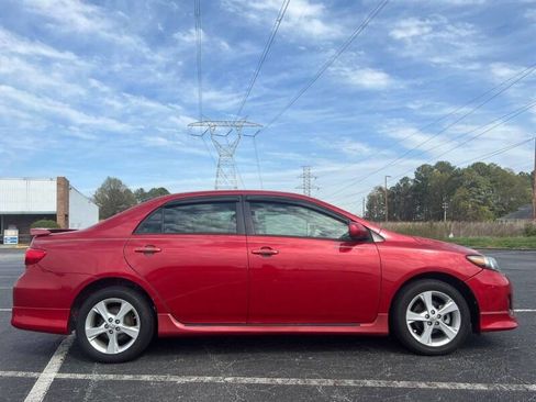 Used 2013 Toyota Corolla S FWD image 7