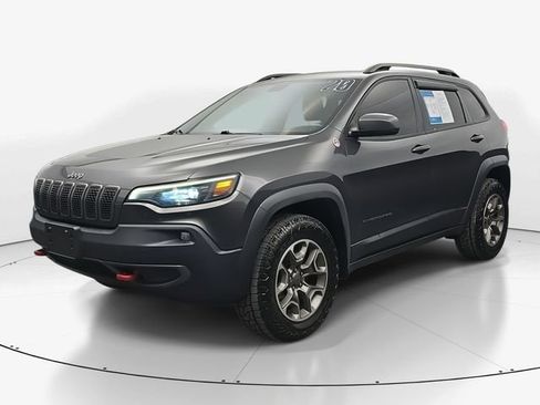 Used 2020 Jeep Cherokee Trailhawk w/ Cold Weather Group image 5