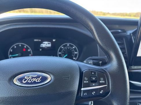 Used 2025 Ford Transit 350 XLT RWD image 14