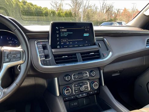 Used 2024 Chevrolet Tahoe LT image 19