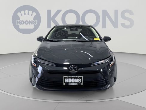 Used 2026 Toyota Corolla LE FWD image 4