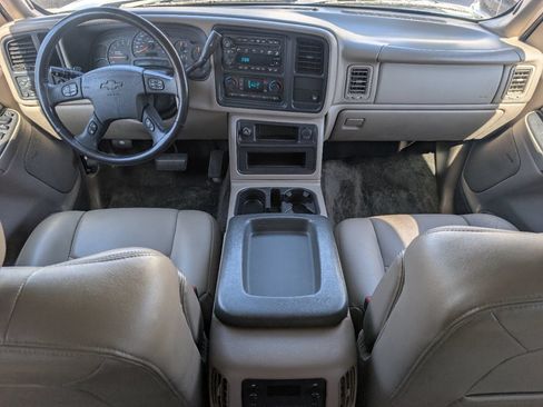Used 2003 Chevrolet Avalanche 2WD image 15