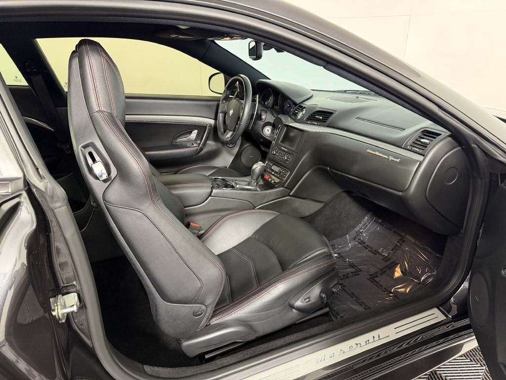 Used 2017 Maserati GranTurismo Sport RWD image 23