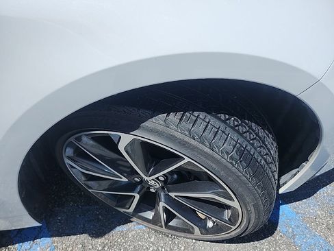 Used 2021 Toyota Corolla XSE FWD image 19